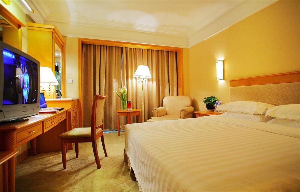 New Century Hotel Xiaoshan Hangzhou Room photo